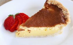 800px-Lemon_chess_pie_for_pi_day_with_strawberry-1024x640-1